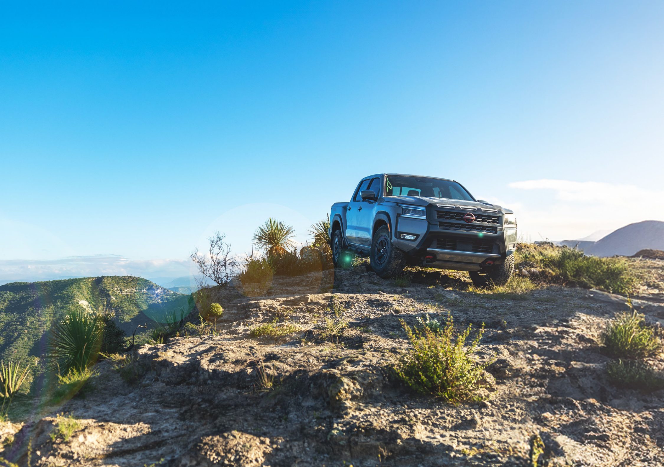 Nissan Frontier V6 PRO-4X 2026